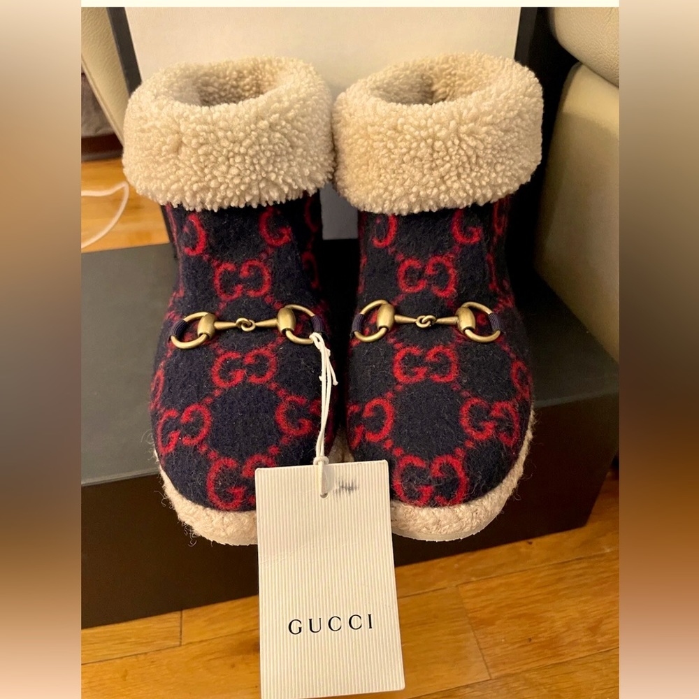 SOLD NEW WITH BOX Gucci GG red & blue wool horsebit boots  size 35
